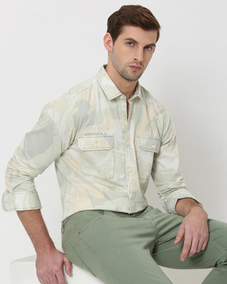MUFTI Men Printed Casual Green Shirt