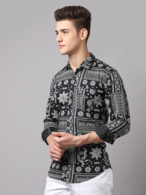 HANUMNTRA Men Printed Casual Black Shirt