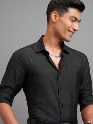 HIGHLANDER Men Self Design Casual Black Shirt