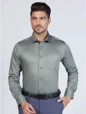 Country Gentleman Men Striped Casual Green Shirt