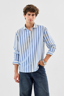 Snitch Men Striped Casual Blue Shirt