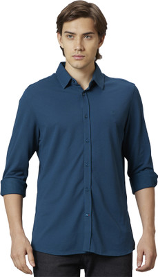 BEING HUMAN Men Solid Casual Green Shirt
