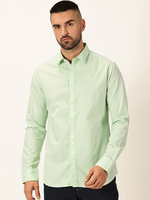 INVICTUS Men Solid Casual Green Shirt