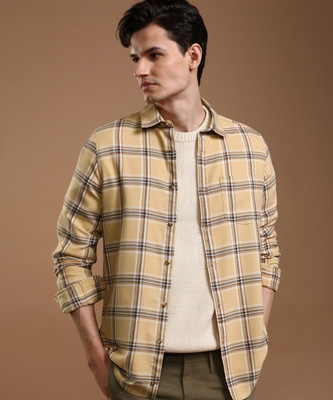 HIGHLANDER Men Checkered Casual Beige Shirt