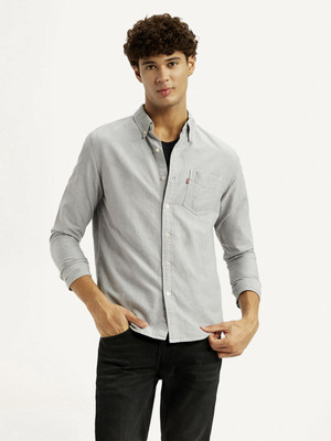LEVI'S Men Solid Casual Grey Shirt