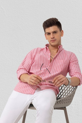U TURN Men Printed Casual Pink Shirt