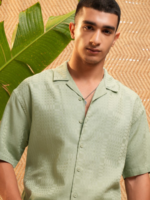 HIGHLANDER Men Solid Casual Green Shirt