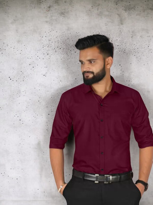 RadhikaFashion Men Solid Casual Maroon Shirt