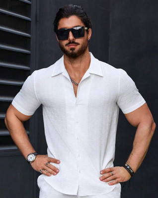 DLIGHT FASHION Men Solid Casual White Shirt