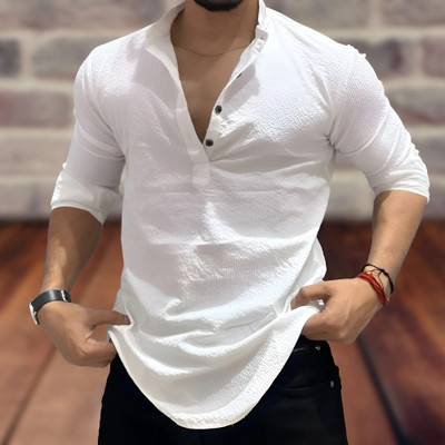 Shirteum Men Self Design Casual White Shirt