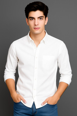 Vooz Men Solid Casual White Shirt