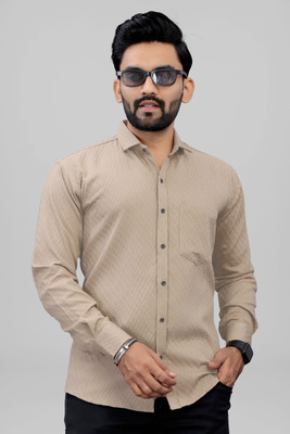 SAKARMAA Men Self Design Casual Cream Shirt