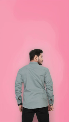 U AND J TREND Men Solid Casual Light Green Shirt