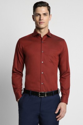 PETER ENGLAND Men Solid Formal Maroon Shirt