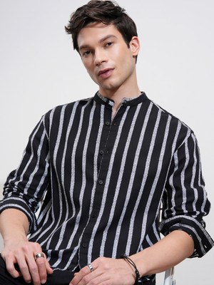 HIGHLANDER Men Striped Casual Black Shirt