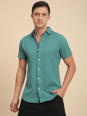 Voroxy Men Solid Casual Green Shirt