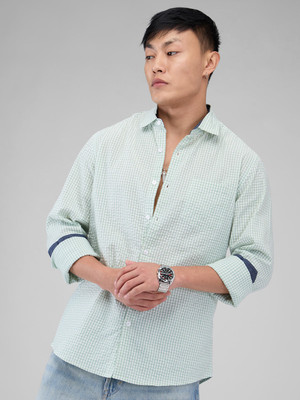 VASTRADO Men Checkered Casual Green Shirt