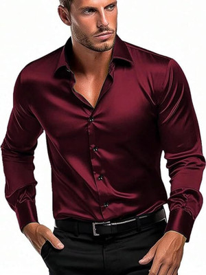 HELIXATTIRE Men Solid Casual Red Shirt
