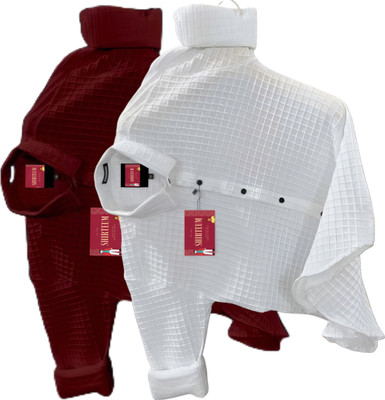Shirteum Men Self Design Casual White, Maroon Shirt