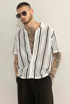Shlvna Fashion Men Striped Formal White Shirt