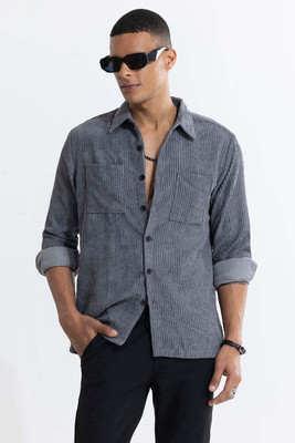 Snitch Men Solid Casual Grey Shirt