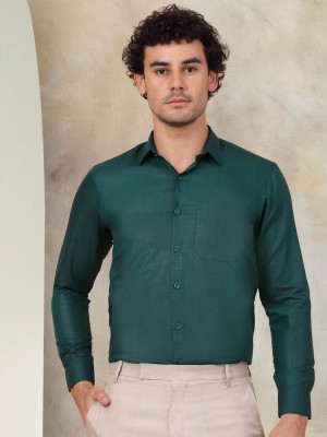 Indian Needle Men Solid Formal Green Shirt