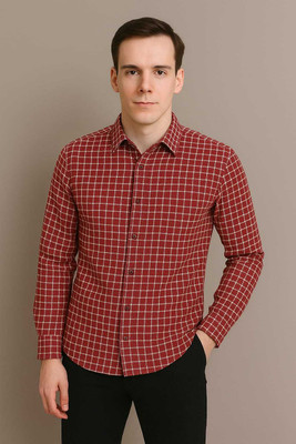 fincart Men Solid Casual Maroon Shirt