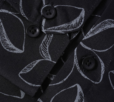 Haute Tissue Men Printed Casual Black Shirt