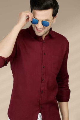 RANCHO FASHION Men Solid Casual Maroon Shirt