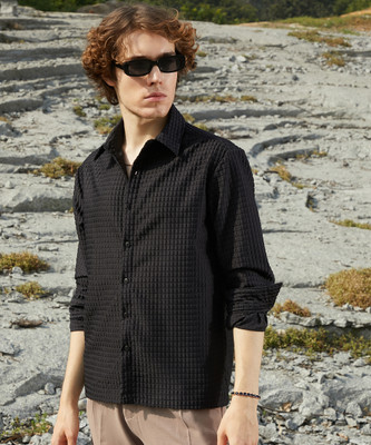 CAMPUS SUTRA Men Solid Casual Black Shirt