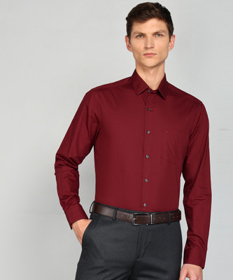 ARROW Men Solid Formal Maroon Shirt