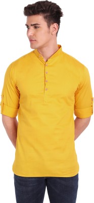 Vida Loca Men Solid Casual Yellow Shirt