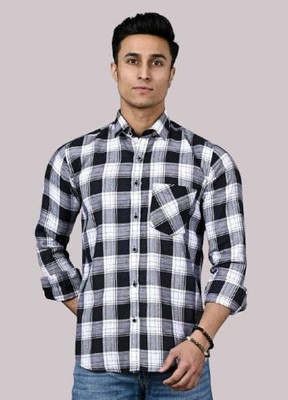 BlackLilly Men Checkered Casual White Shirt