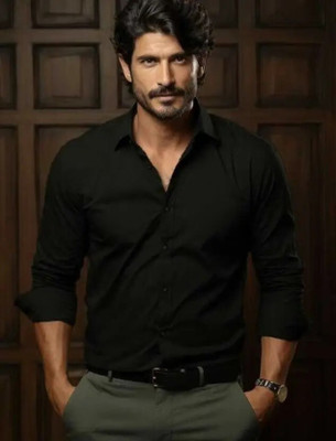 HOC Men Solid Casual Black Shirt