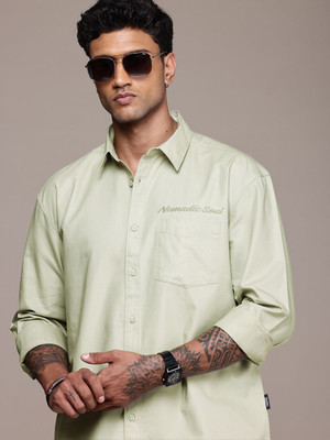 Roadster Men Solid Casual Green Shirt