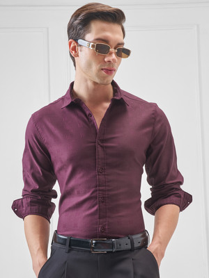 HIGHLANDER Men Solid Casual Maroon Shirt
