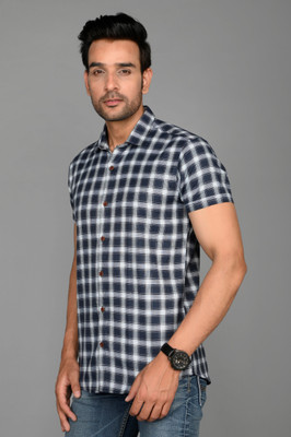 METRONAUT Men Checkered Casual White, Black Shirt