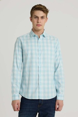 Snitch Men Checkered Casual Light Blue Shirt