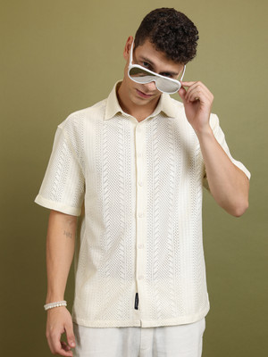 HIGHLANDER Men Solid Casual Cream Shirt