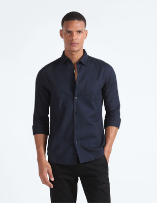 FLYING MACHINE Men Solid Casual Dark Blue Shirt