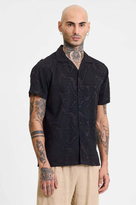 Snitch Men Solid Casual Black Shirt