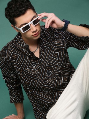 Showoff Men Printed Casual Black Shirt