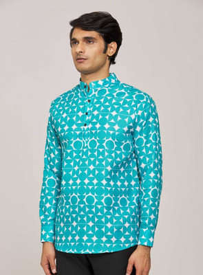 Stellalifestyle Men Solid Casual Light Blue Shirt