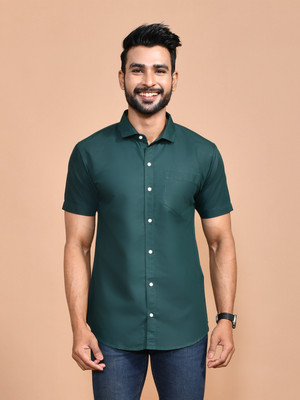 Urbany Men Solid Formal Dark Green Shirt