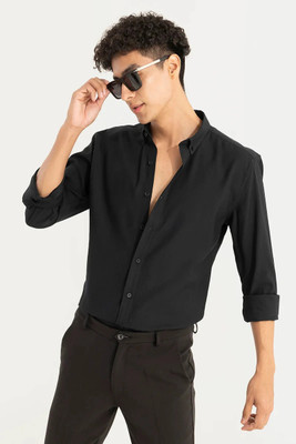 Vastra Men Solid Casual Black Shirt