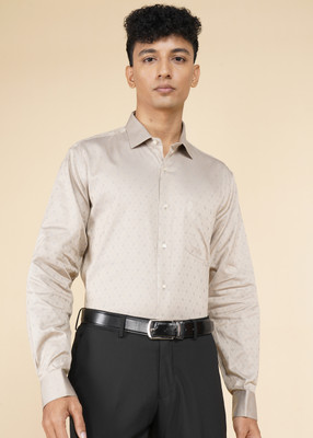 VAN HEUSEN Men Solid Formal Beige Shirt