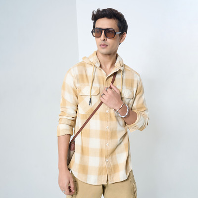 7 Alt by Pantaloons Men Solid Casual Beige Shirt