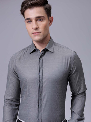 The Indian Garage Co. Men Self Design Formal Black Shirt