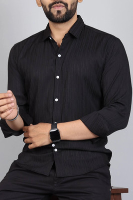 Qlonz Store Men Solid Casual Black Shirt