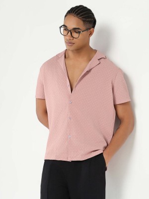 Showoff Men Solid Casual Pink Shirt